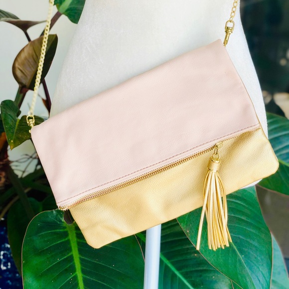 ❌SOLD ❌ H&M crossbody - Picture 2 of 8